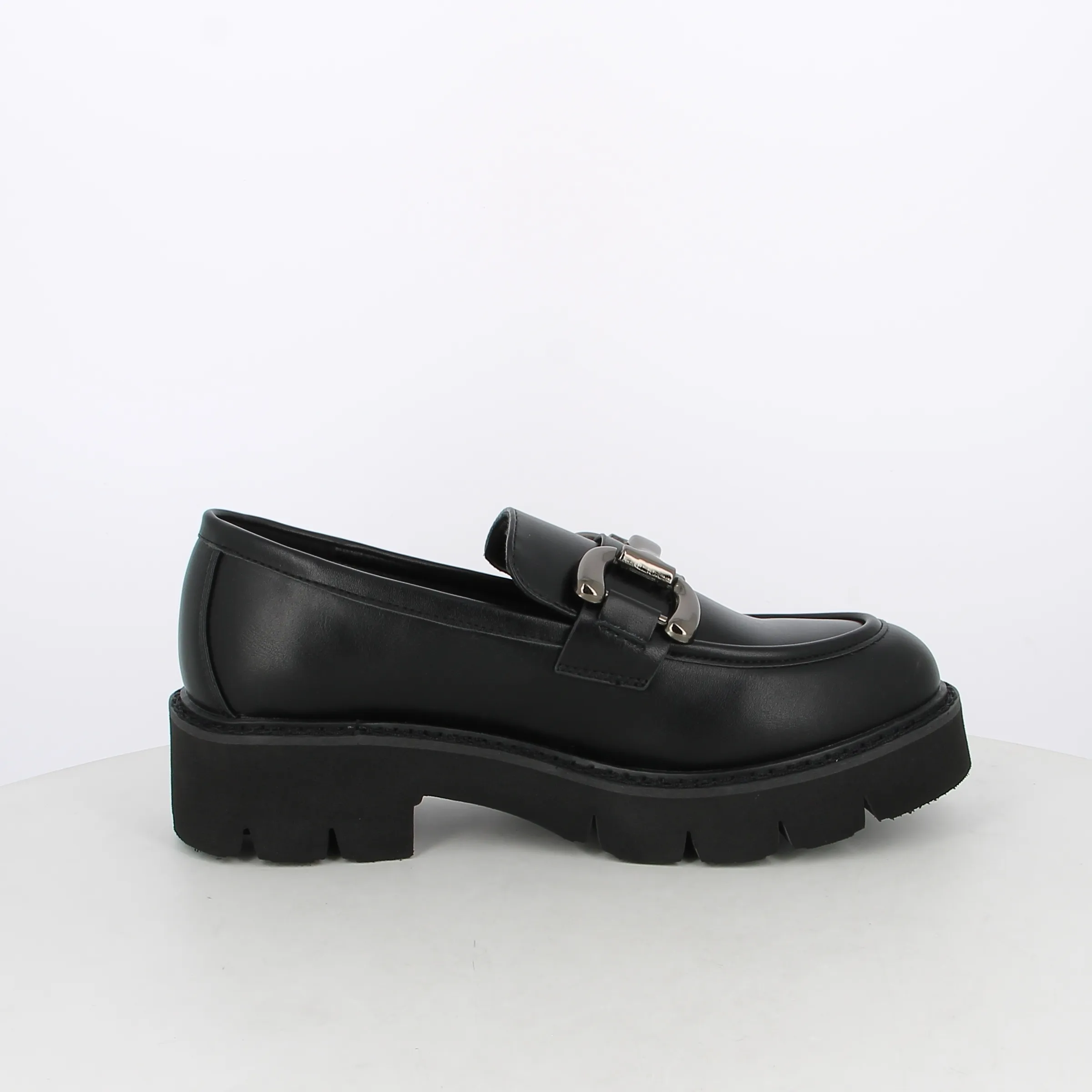 Clyò Women's Loafers with Accessory