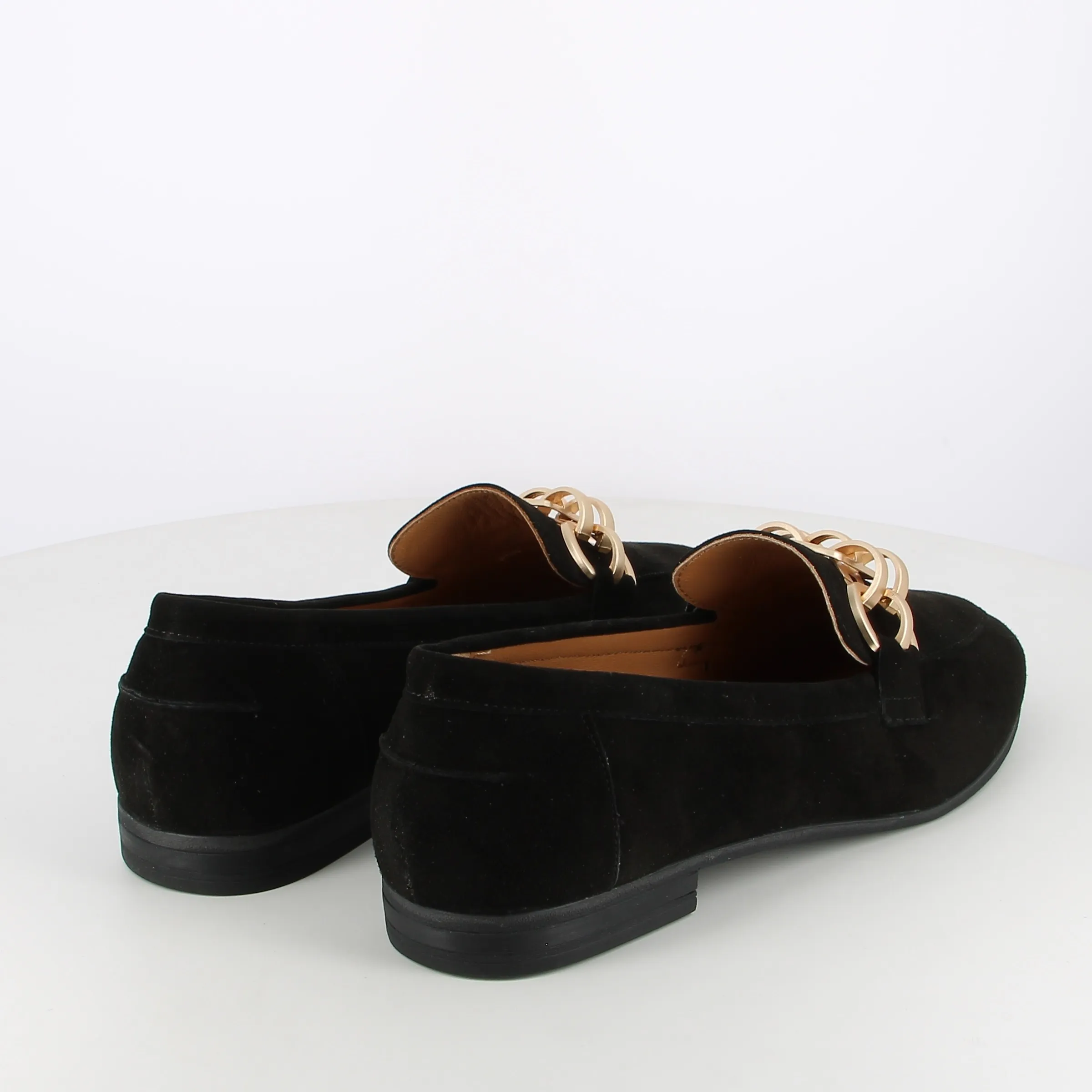 Trendy Women's Loafers with Add-On